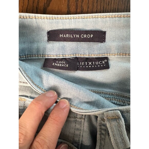 NYDJ Marilyn Crop Jeans Women’s Size 8 Light Wash Cool Embrace Lift Tuck Technol - Picture 8 of 10